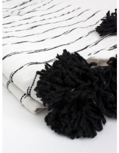 Couverture Marocaine Blanche Rayée en Coton