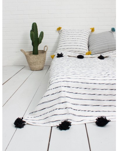 Couverture Marocaine Blanche Rayée en Coton